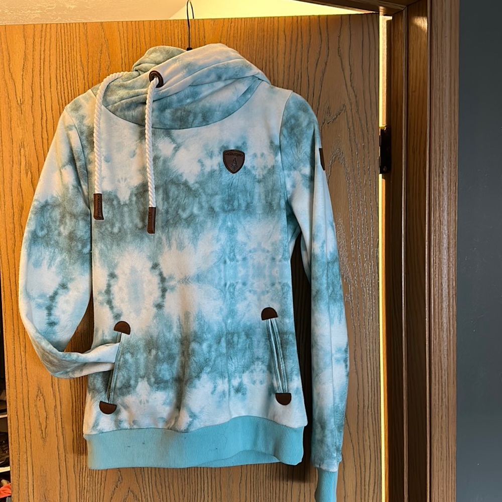 Wanakome Hoodie